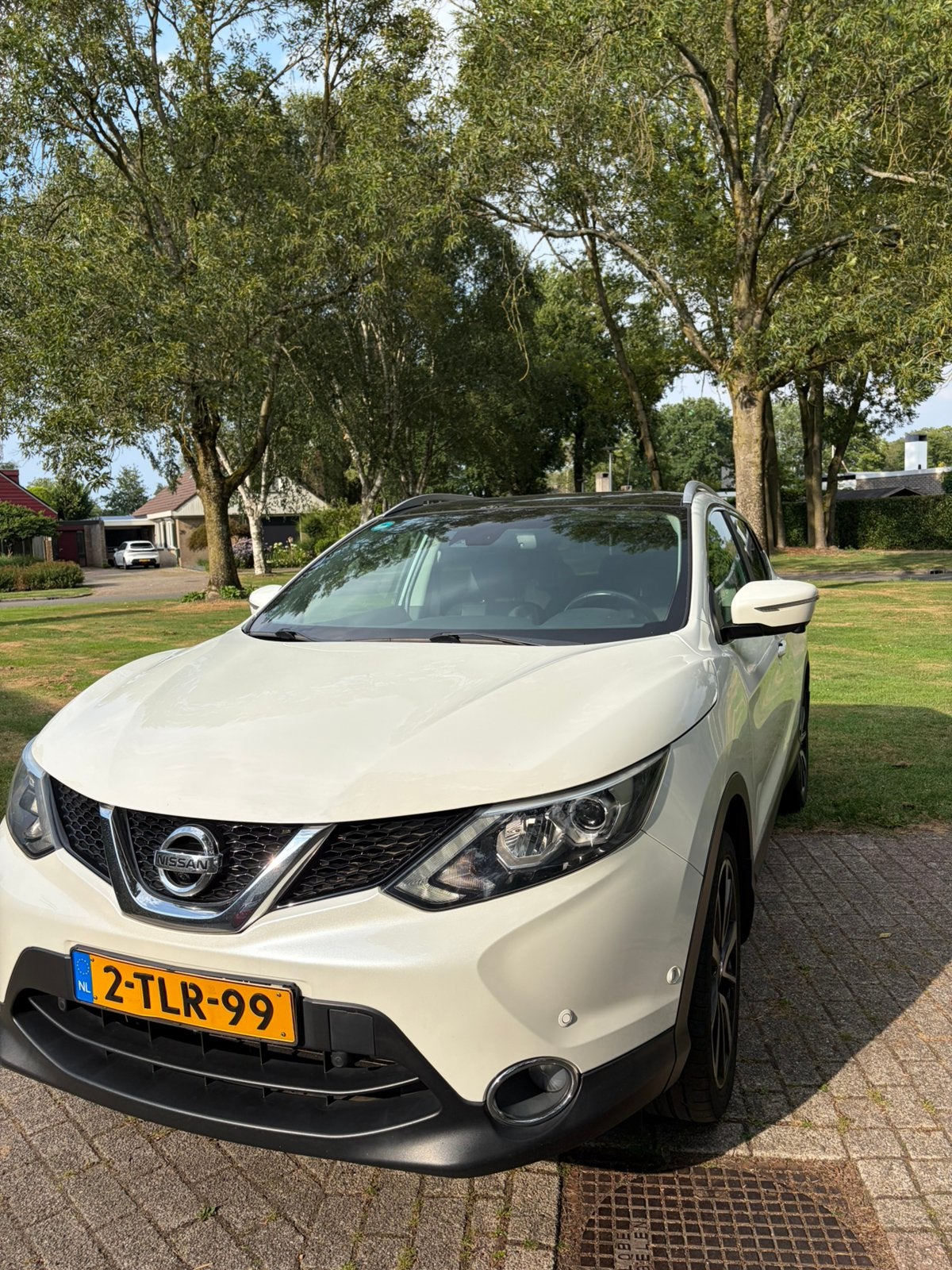 Nissan Qashqai 1.2 Dig-t 85KW 2WD 2014 Wit, Voorwielaandrijving, 4 cilinders, Wit, Origineel Nederlands