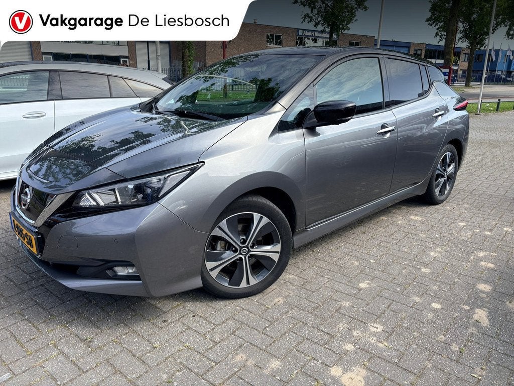 Nissan LEAF N-Connecta 40 kWh soh 91% / camera / Navigatie /, Gebruikt, 150 pk, 109 min, Origineel Nederlands