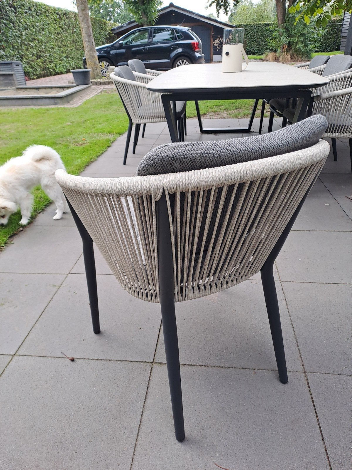 Foto 6 van Moderne tuinset met 6 stoelen en tafel