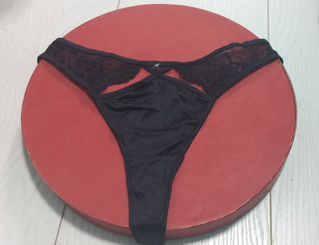Sexy zwart kanten string met doorzichtige achterkant, large, Verzenden, Zwart, String