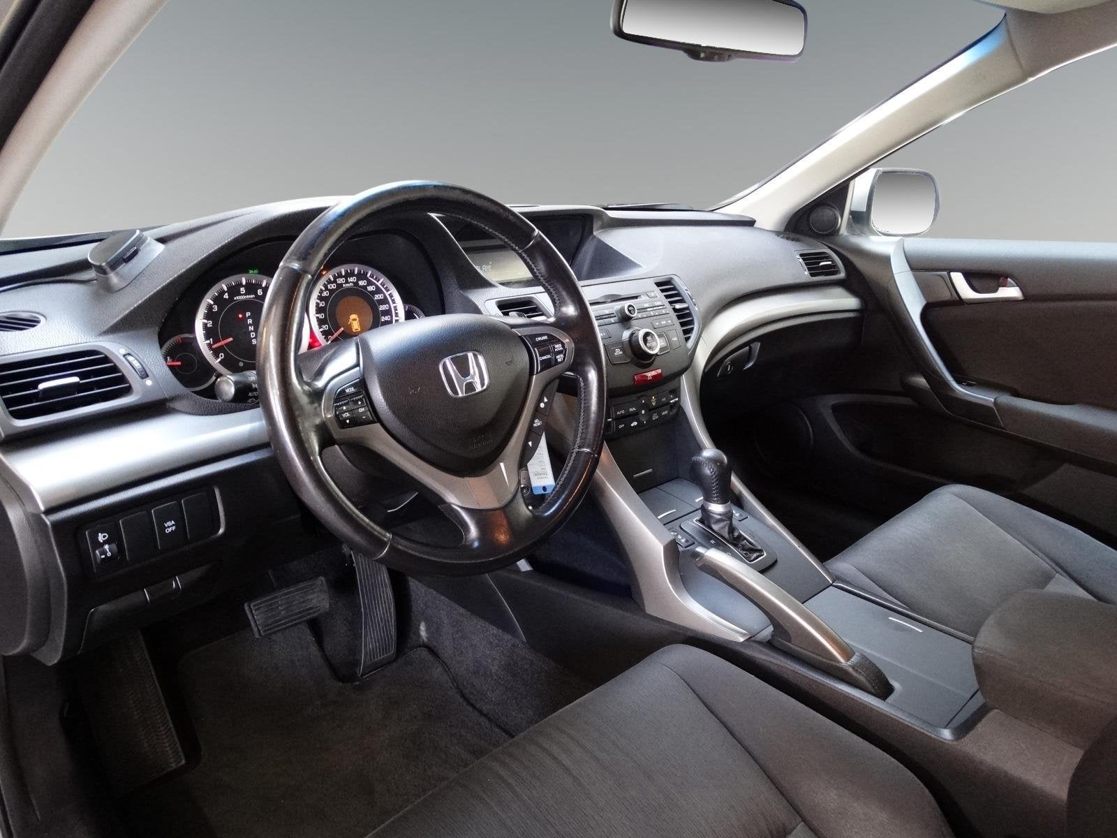 Honda Accord Tourer 2.0i Elegance automaat / Trekhaak /, Auto's, Gebruikt, Verwarmde buitenspiegels, Origineel Nederlands, Euro 4
