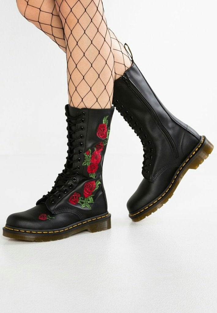 DR MARTENS LAARSJES MET BLOEMEN.  MAAT 38, Hoge laarzen, Zwart, Ophalen of Verzenden, Dr. Martens