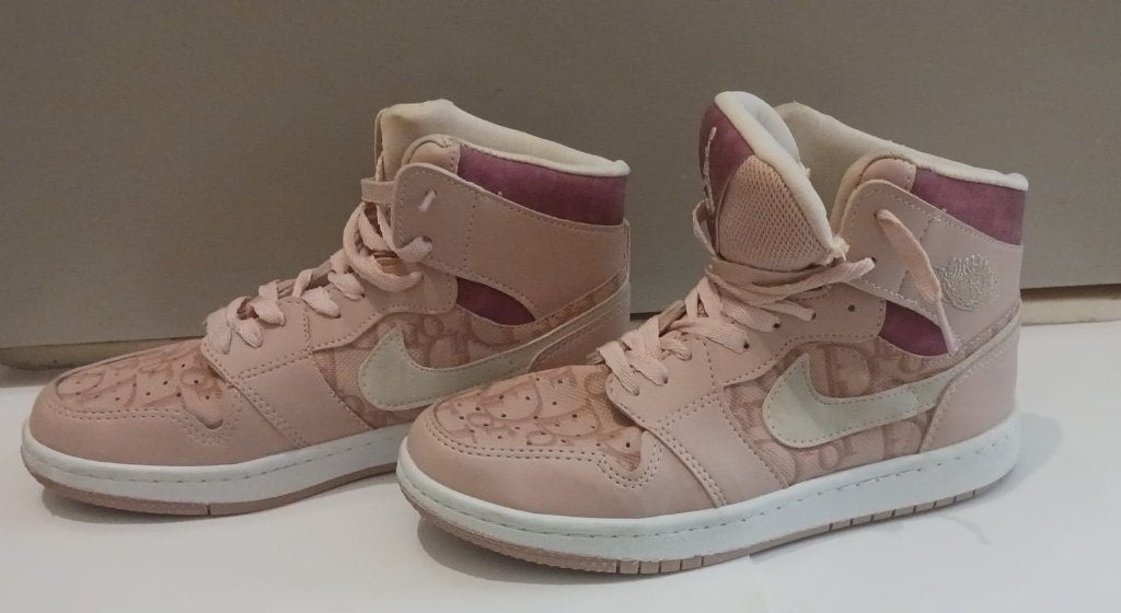 Air Jordan Nike maat 39, Kleding | Dames, Schoenen, Nike Air Jordan, Ophalen of Verzenden, Roze, Sneakers of Gympen