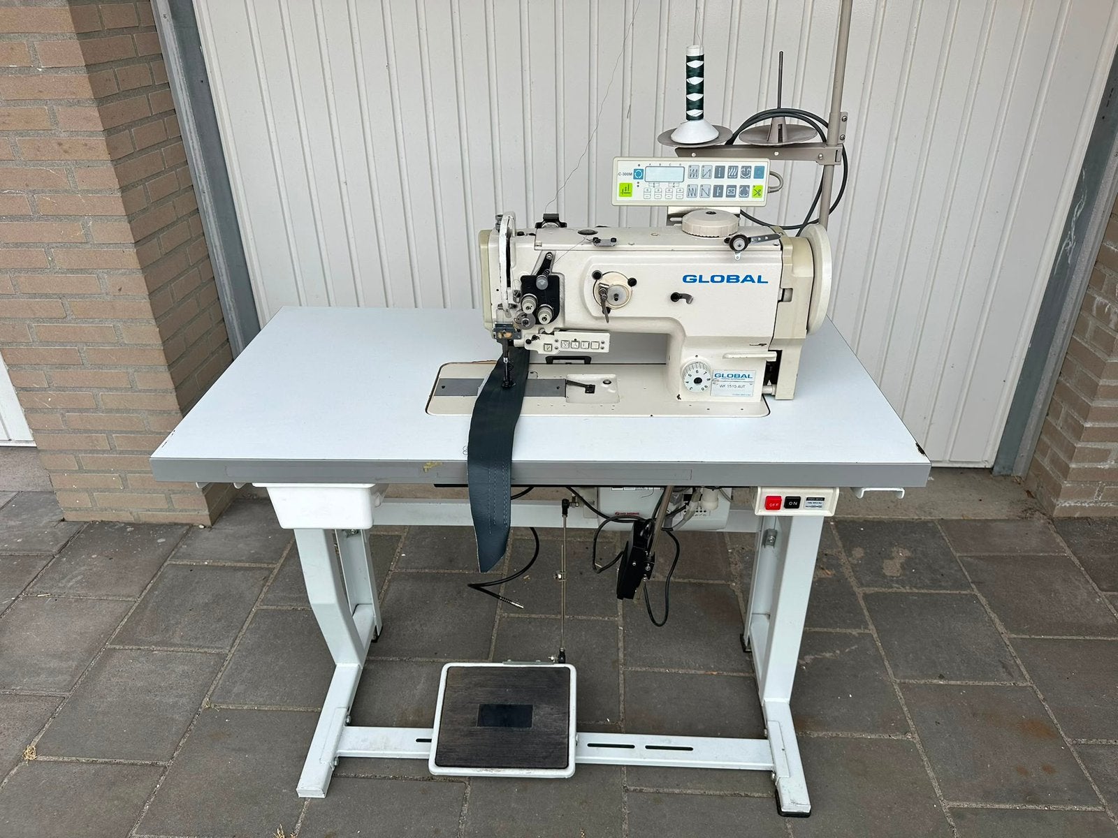 Industrie leernaaimachine global 3 voudig transport, Overige merken, Gebruikt, Ophalen of Verzenden, Naaimachine