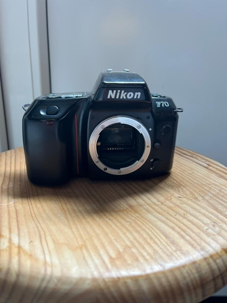 Nikon F70 Body, Ophalen of Verzenden, Zo goed als nieuw, Spiegelreflex, Nikon