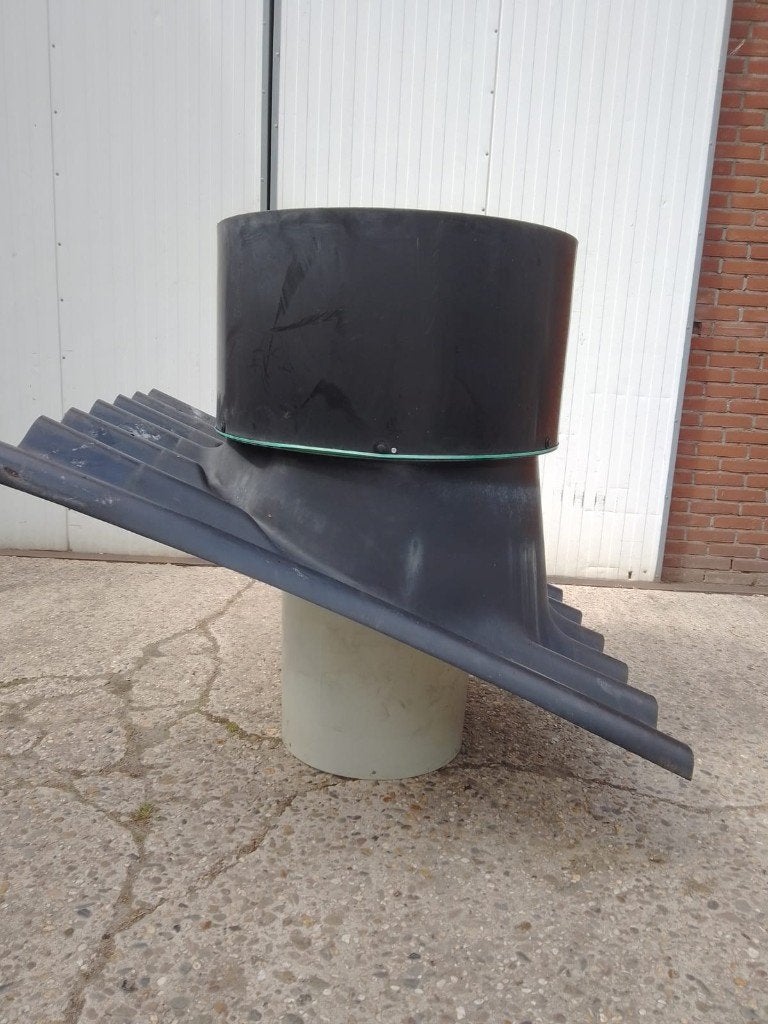 Dakkoker, Meerdere dieren, Varken