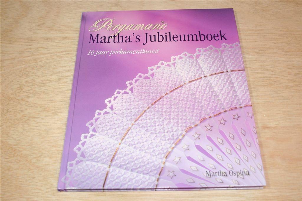 Pergamano — Martha\'s Jubileumboek — 32 Werkstukken, Ophalen of Verzenden, Gelezen, Overige onderwerpen