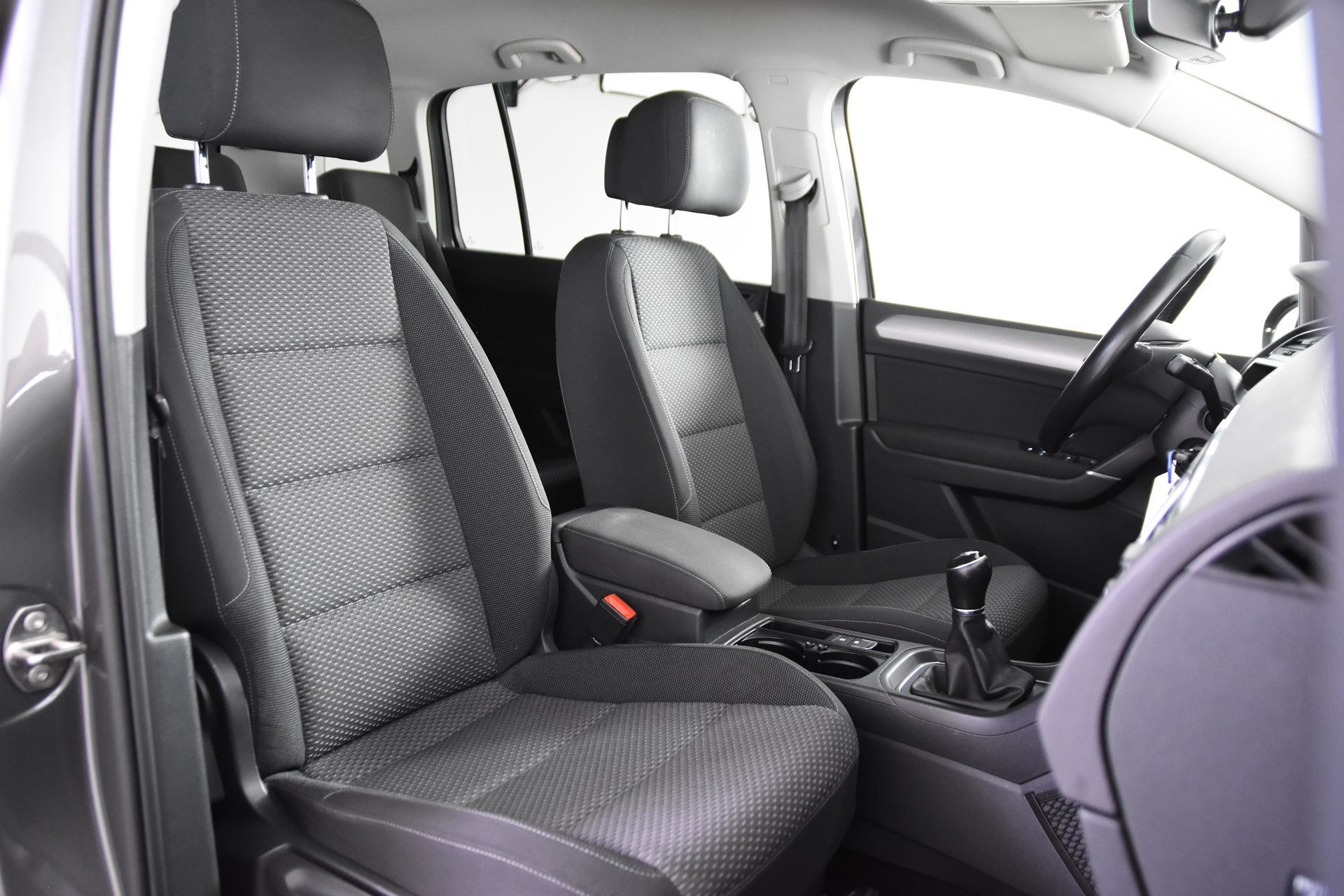 Volkswagen Touran 1.2 TSI Comfortline 7p *Navigatie*PDC*, Auto's, Voorwielaandrijving, Gebruikt, Euro 6, 4 cilinders