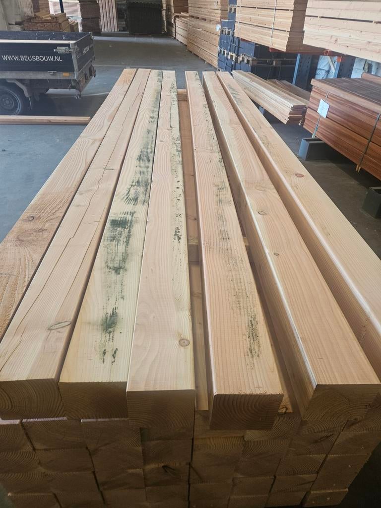 7x 4m 14x14 geschaafde balken B-keus met lichte schimmel, Doe-het-zelf en Verbouw, Hout en Planken, Ophalen, Balk, Vuren, 50 mm of meer