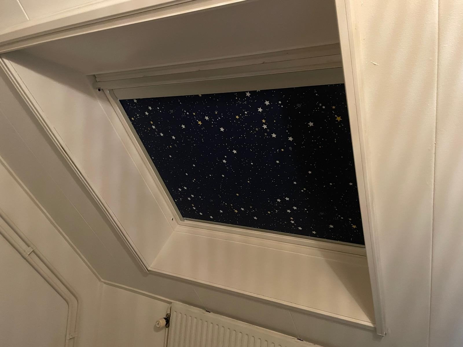 VELUX Dakraamgordijn GGL 74 Night Sky (Verduisterend), Ophalen