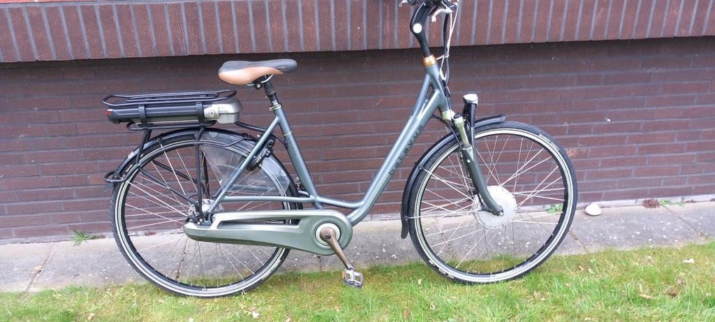 Batavus Monaco emotion series 529wh, Ophalen, Minder dan 10 versnellingen, Batavus, Zo goed als nieuw
