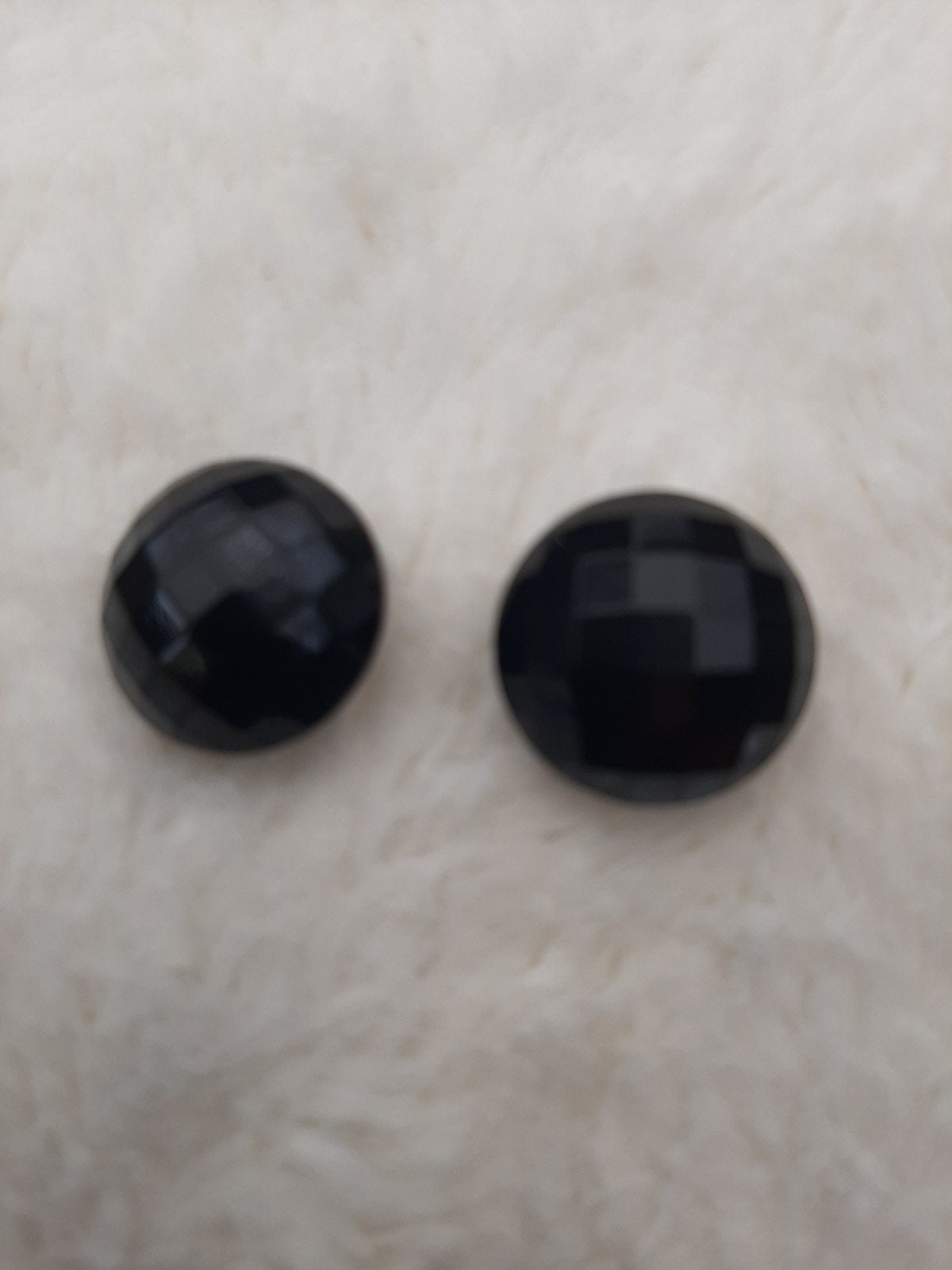 Vintage zwart Facetgeslepen oorbellen, Sieraden, Tassen en Uiterlijk, Ophalen of Verzenden, Zo goed als nieuw