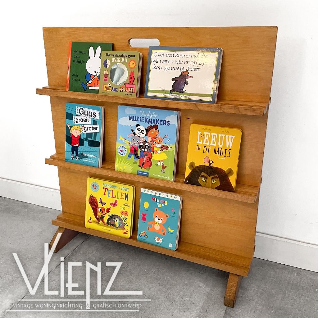 Vintage, houten boekenrek, schoolkast, folderrek, Verzamelen, Retro, Huis en Inrichting, Ophalen