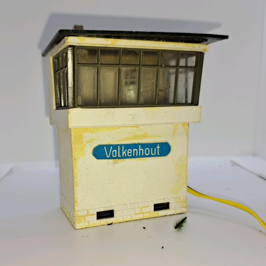 Seinhuis met verlichting ho, Hobby en Vrije tijd, Modeltreinen | H0, Gebruikt, Jouef, Gelijkstroom of Wisselstroom, Brug, Tunnel of Gebouw
