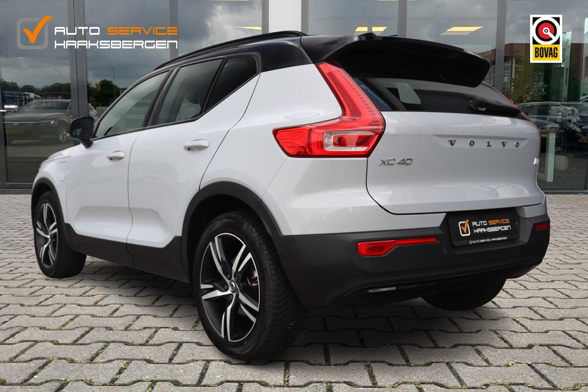 Volvo XC40 1.5 T5 Recharge R-Design | Camera | Memory | 19 I, Auto's, Volvo, Zwart, Wit, Plug-in hybride, Bedrijf