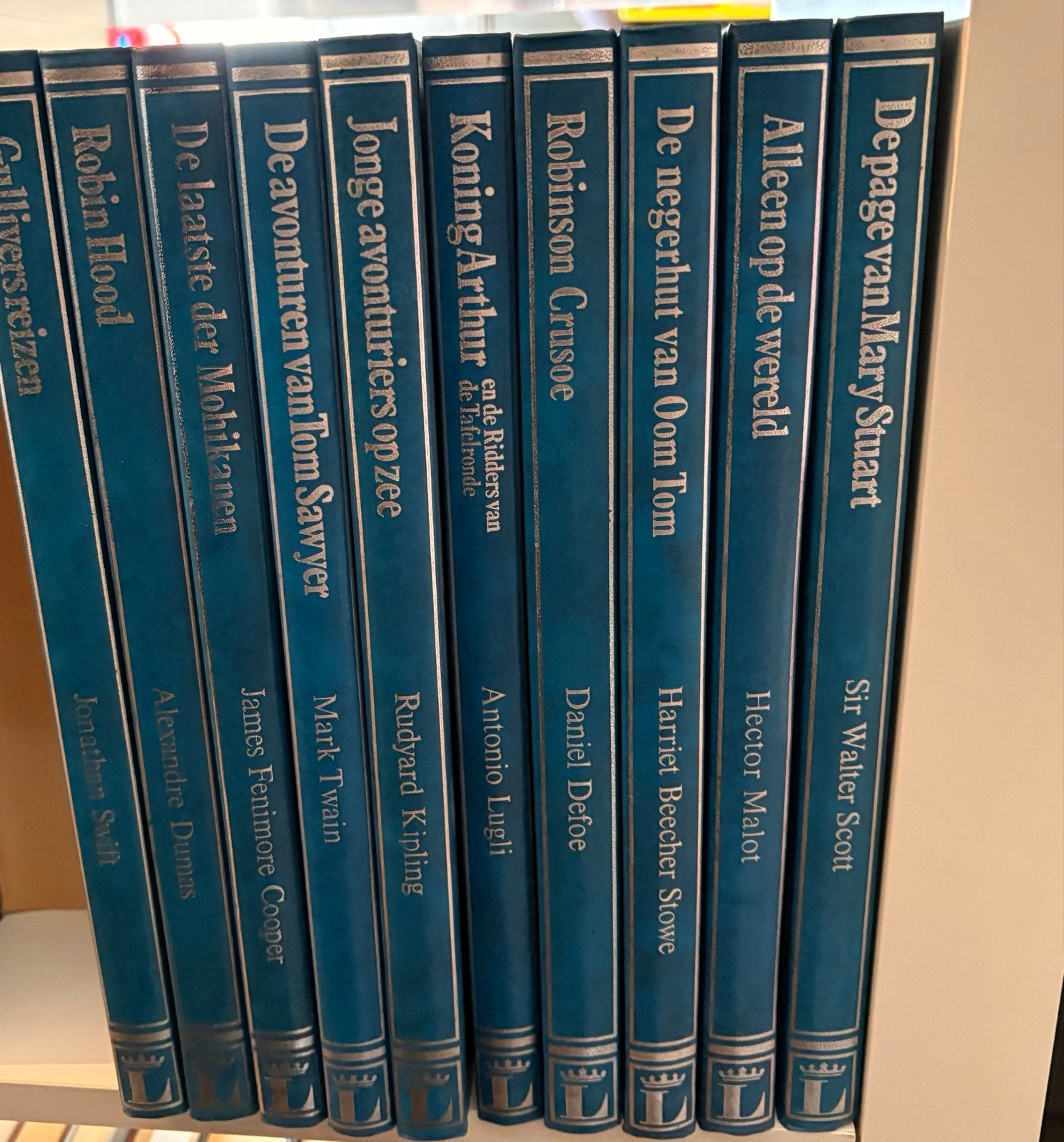 Wereldberoemde Jeugdboeken - 10 boeken, Ophalen of Verzenden, Zo goed als nieuw, Fictie