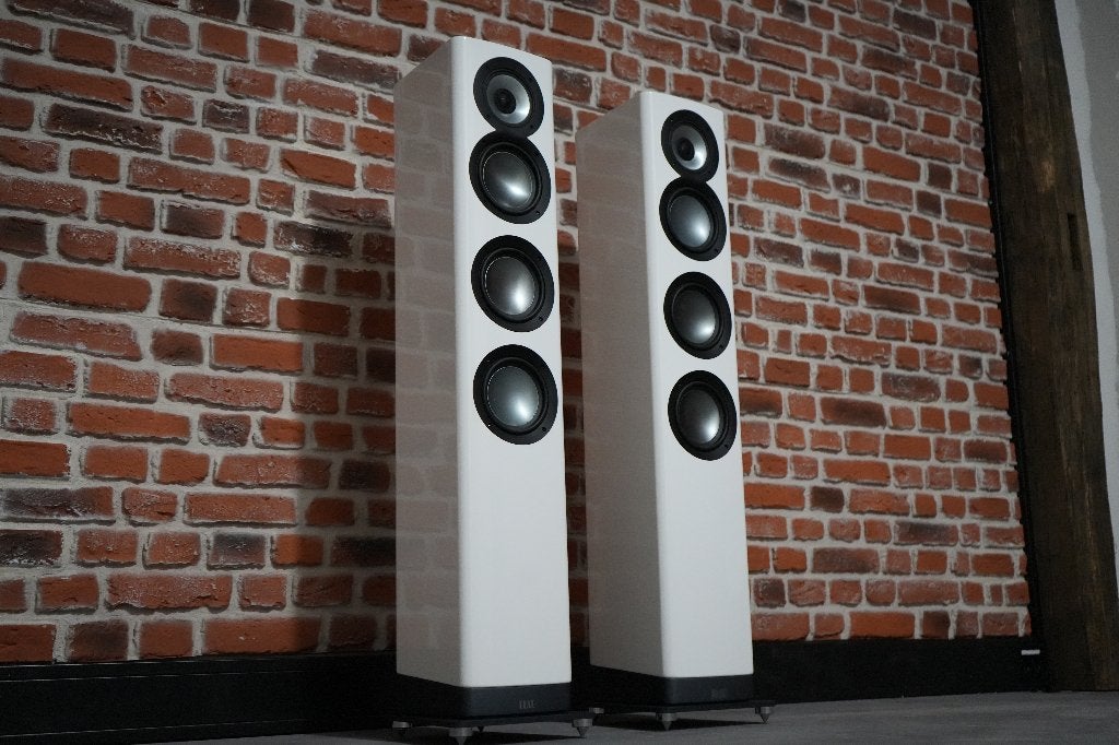 ELAC Navis F-51 Vloerstaander Luidspreker Set Wit
