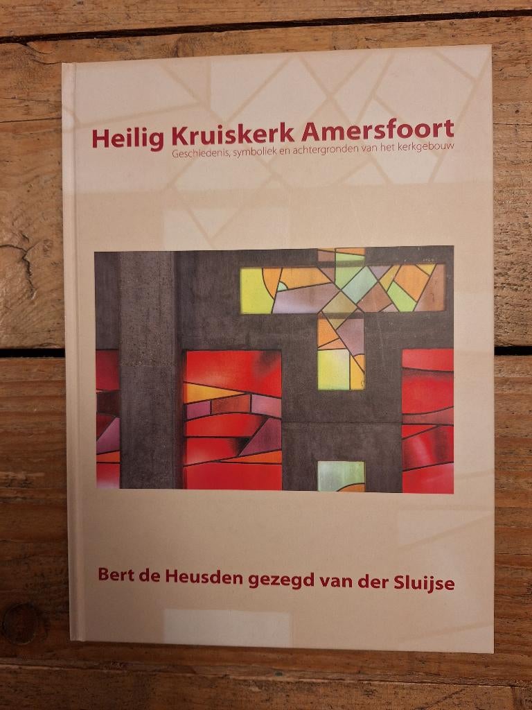 Heilig Kruiskerk Amersfoort - Boek, Ophalen of Verzenden, Zo goed als nieuw