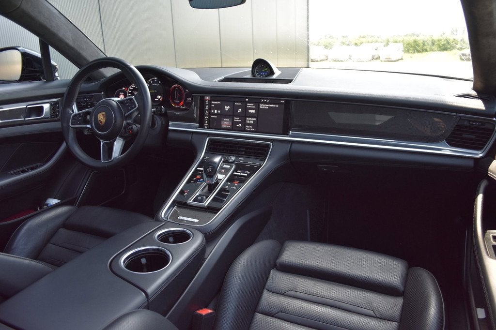 Porsche Panamera 4.0 Turbo S E-Hybrid / Pano / Keramisch / S, Auto's, Porsche, Automaat, 14 kWh, Gebruikt, 4 stoelen