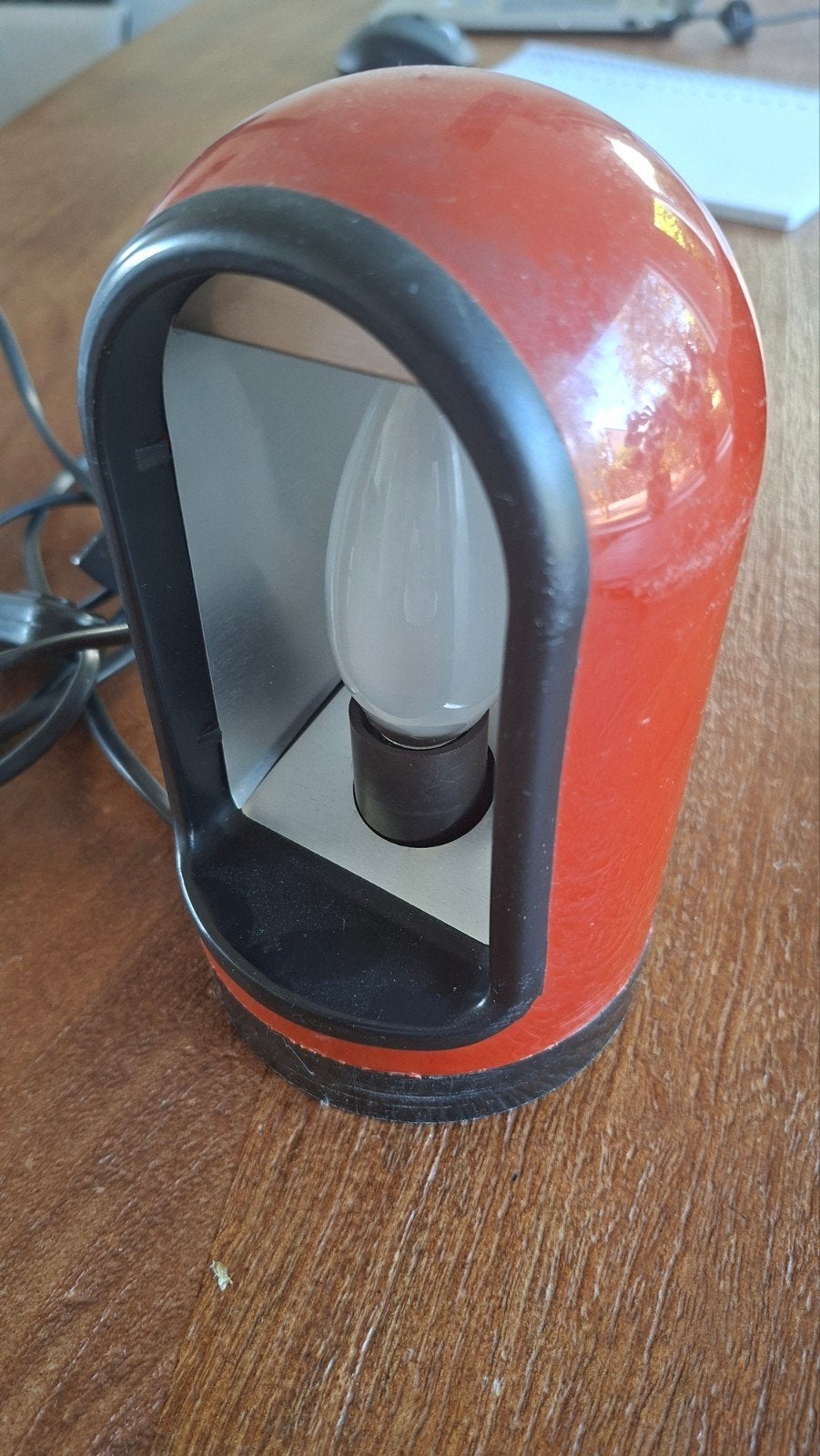 Vintage Tafellamp Rood/Zwart - Jaren '70 Design, Antiek en Kunst, Antiek | Lampen, Ophalen of Verzenden