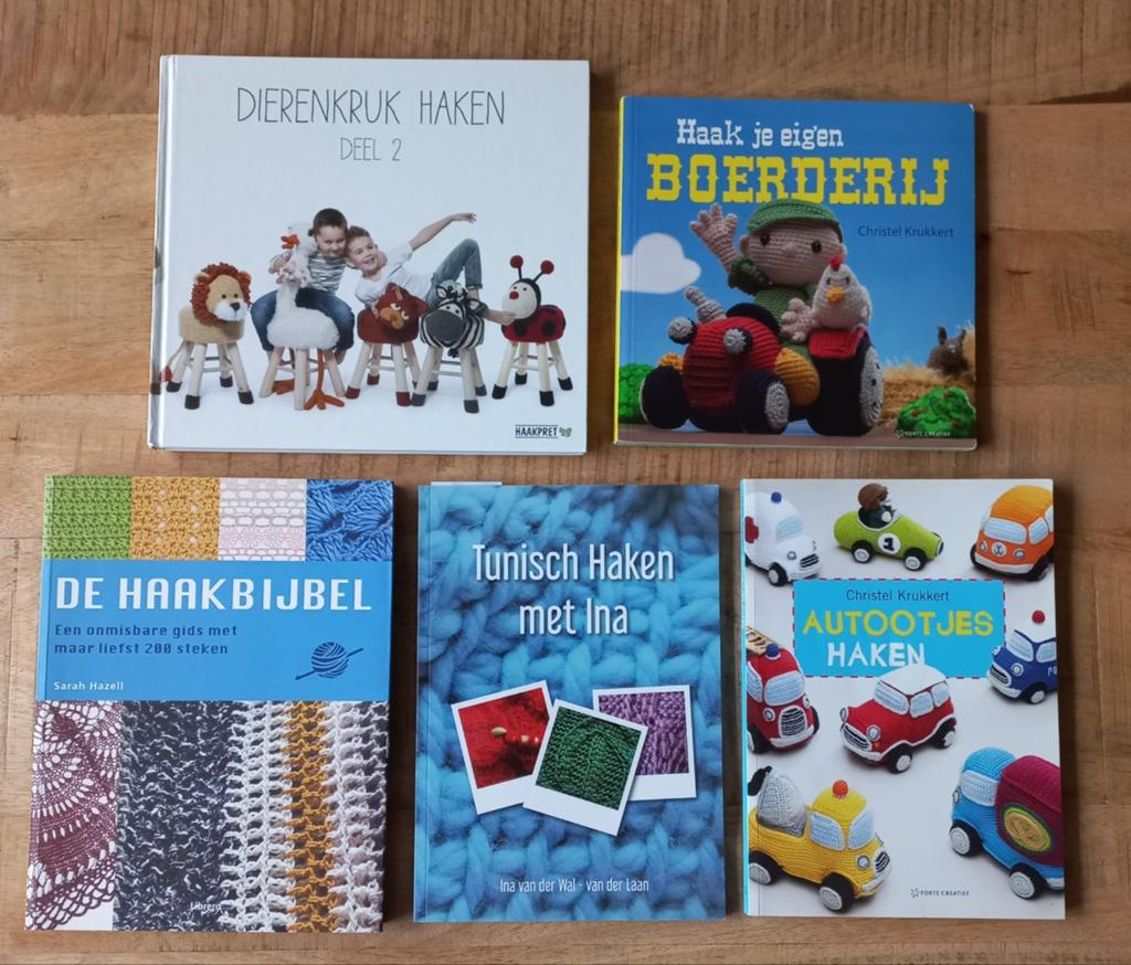 Haakboeken., Ophalen of Verzenden, Zo goed als nieuw, Breien en Haken