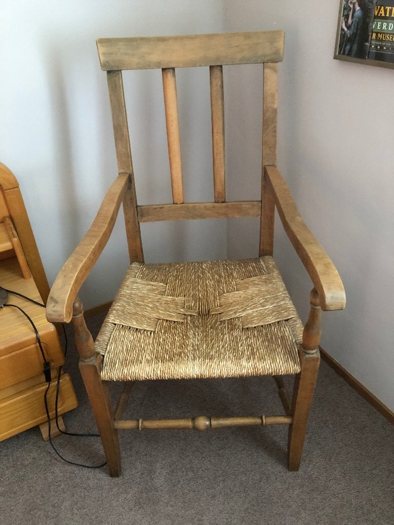 Antieke stoelen, Ophalen