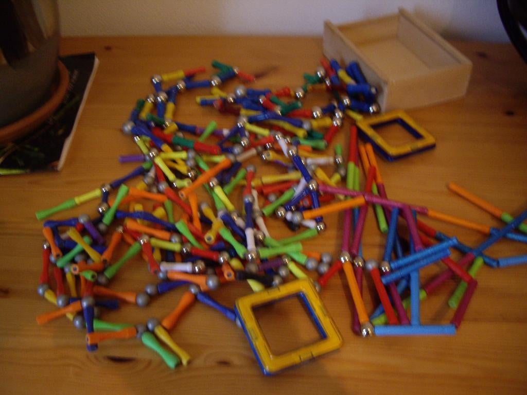 veel magnetix, Kinderen en Baby's, Speelgoed | Bouwstenen, Ophalen