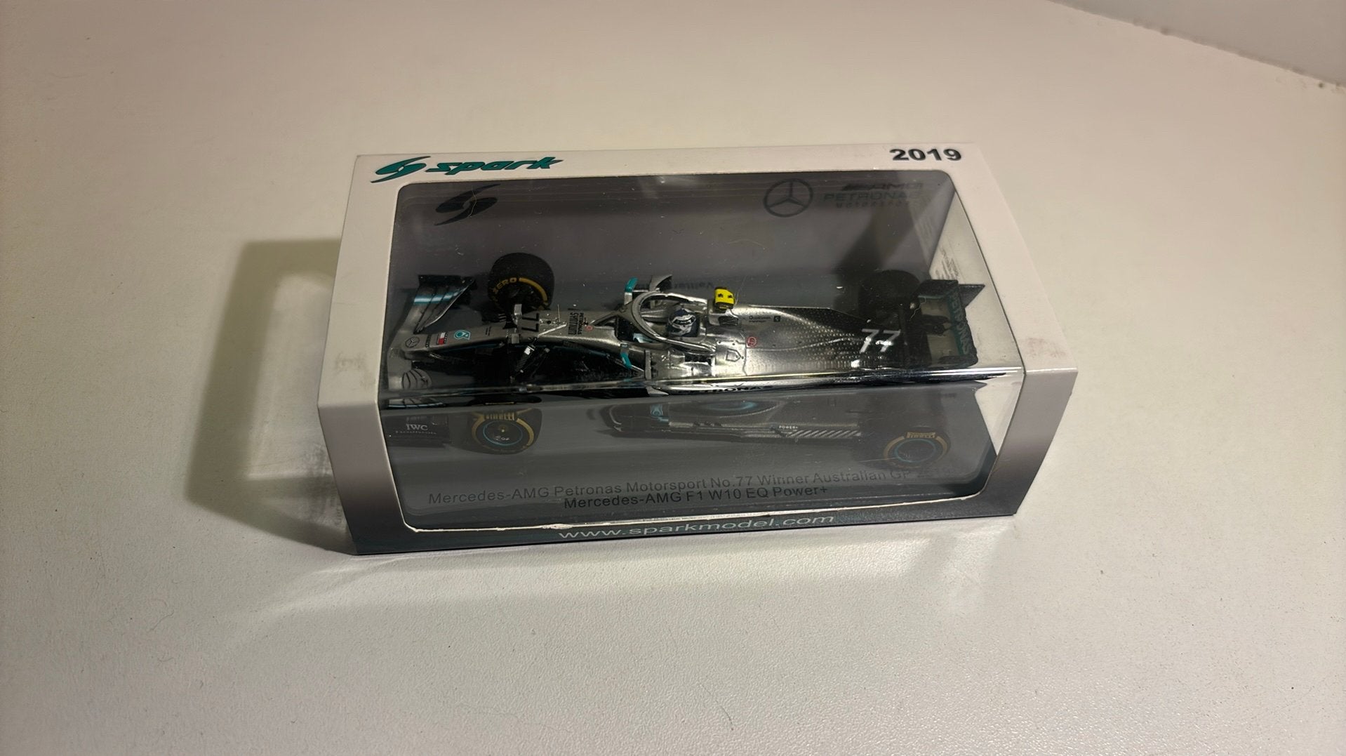 F1 mercedes amg w10 valtteri bottas 2019 spark 1.43, Overige merken, Auto, Ophalen of Verzenden, A