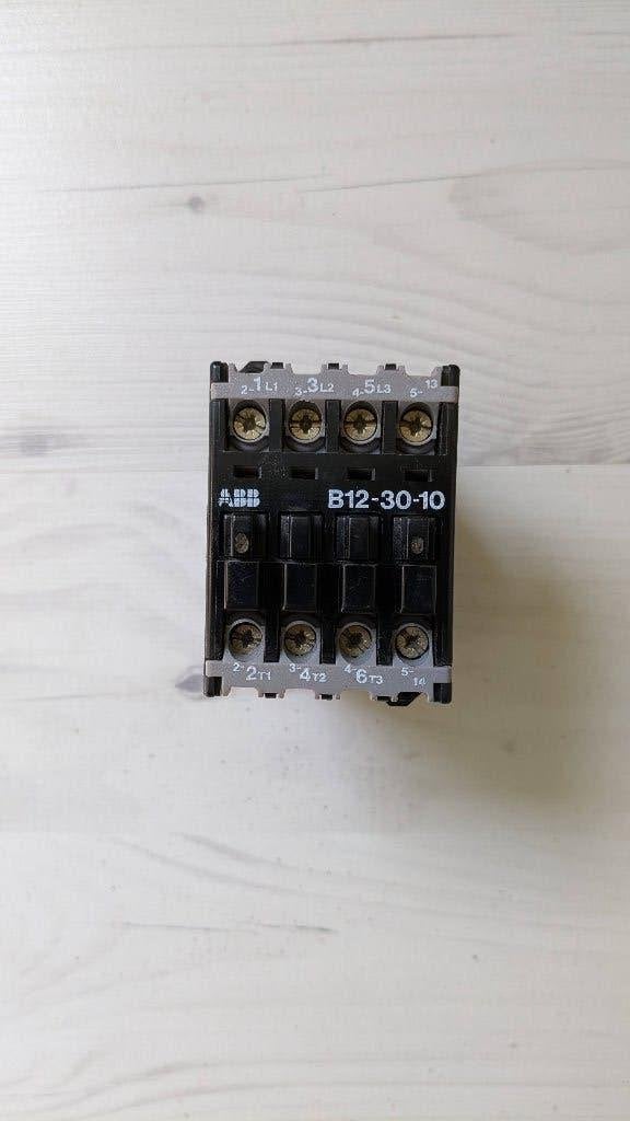 ABB B12 Magneetschakelaar, Ophalen of Verzenden, Gebruikt, ABB, Relais