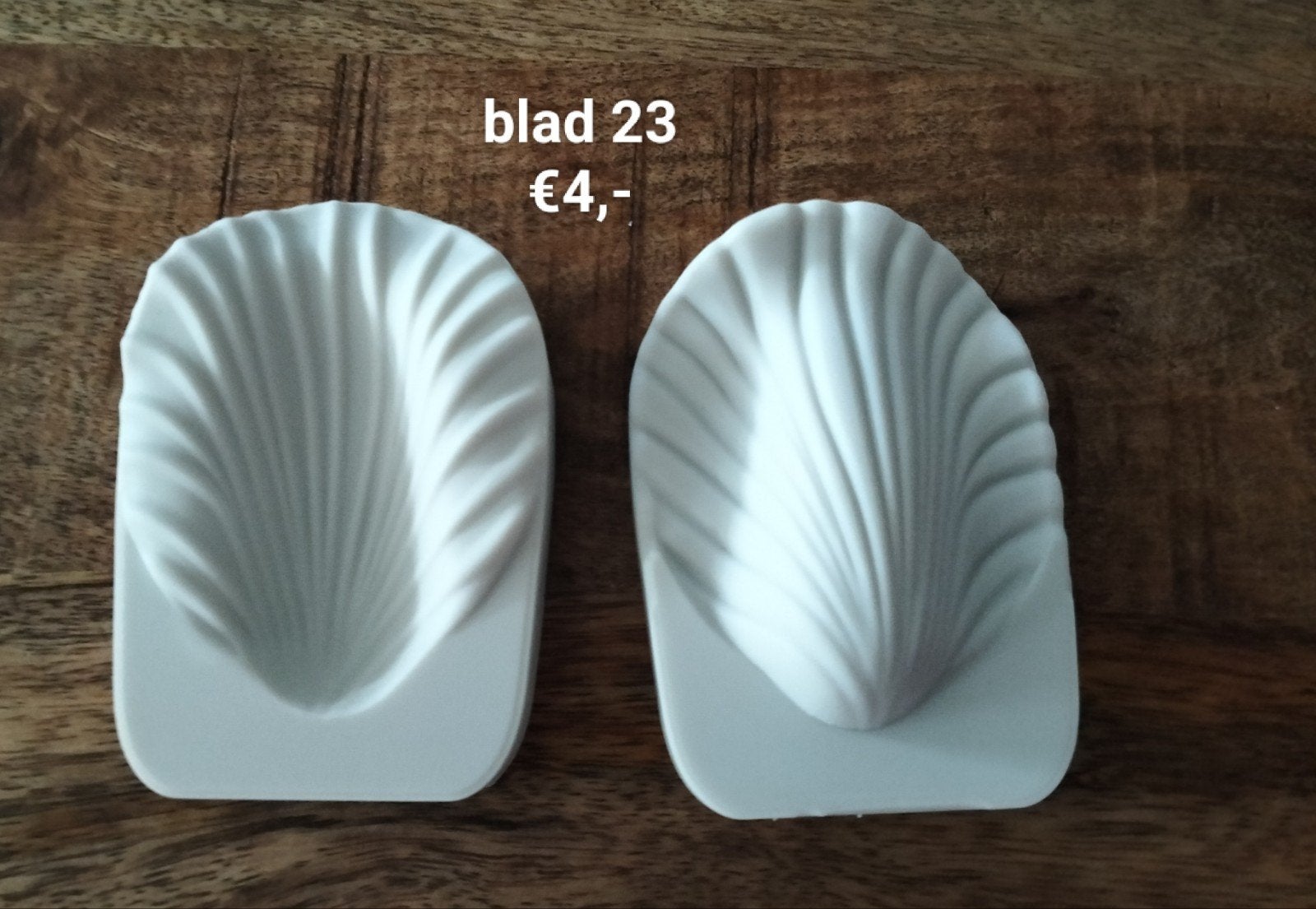 Bloemen blaadjes mal deel 2, Ophalen of Verzenden, Zo goed als nieuw, Taarten of Cupcakes, Versiering