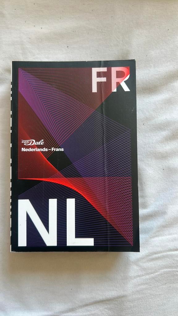 Van Dale Pocketwoordenboek Nederlands-Frans, Boeken, Woordenboeken, Frans, Ophalen of Verzenden, Zo goed als nieuw, Van Dale