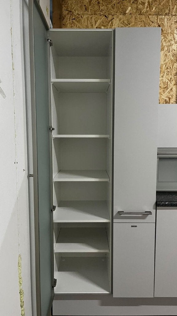 Keuken Compleet met APP 120Keukens op voorraad Nr. 2999, Ophalen, Zo goed als nieuw, Hoekkeuken, Greeploos