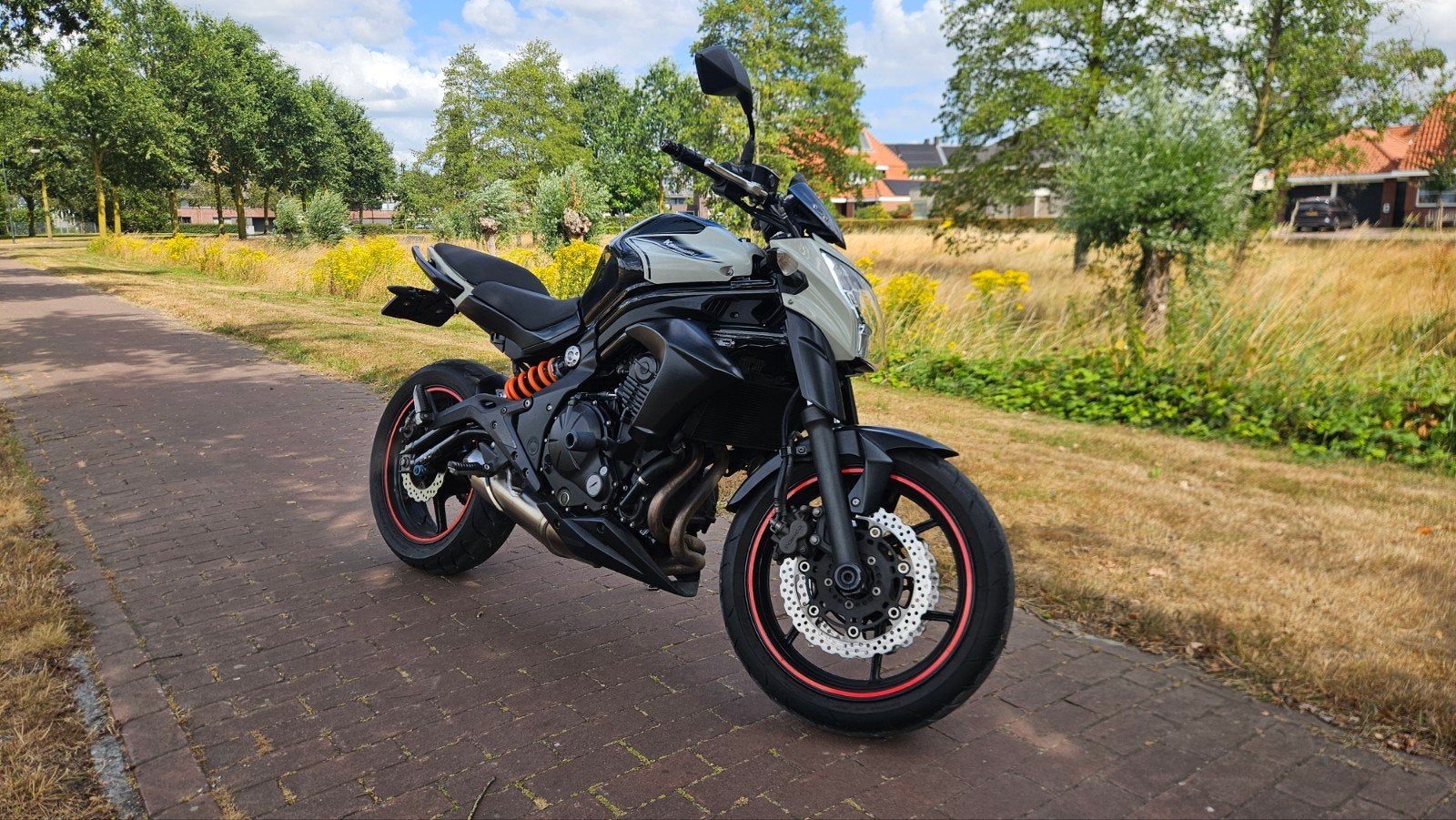 Kawasaki ER-6n  - 2016 - Nette staat, Motoren, Motoren | Kawasaki, Particulier, Naked bike, 2 cilinders, Handgeschakeld, Occasion