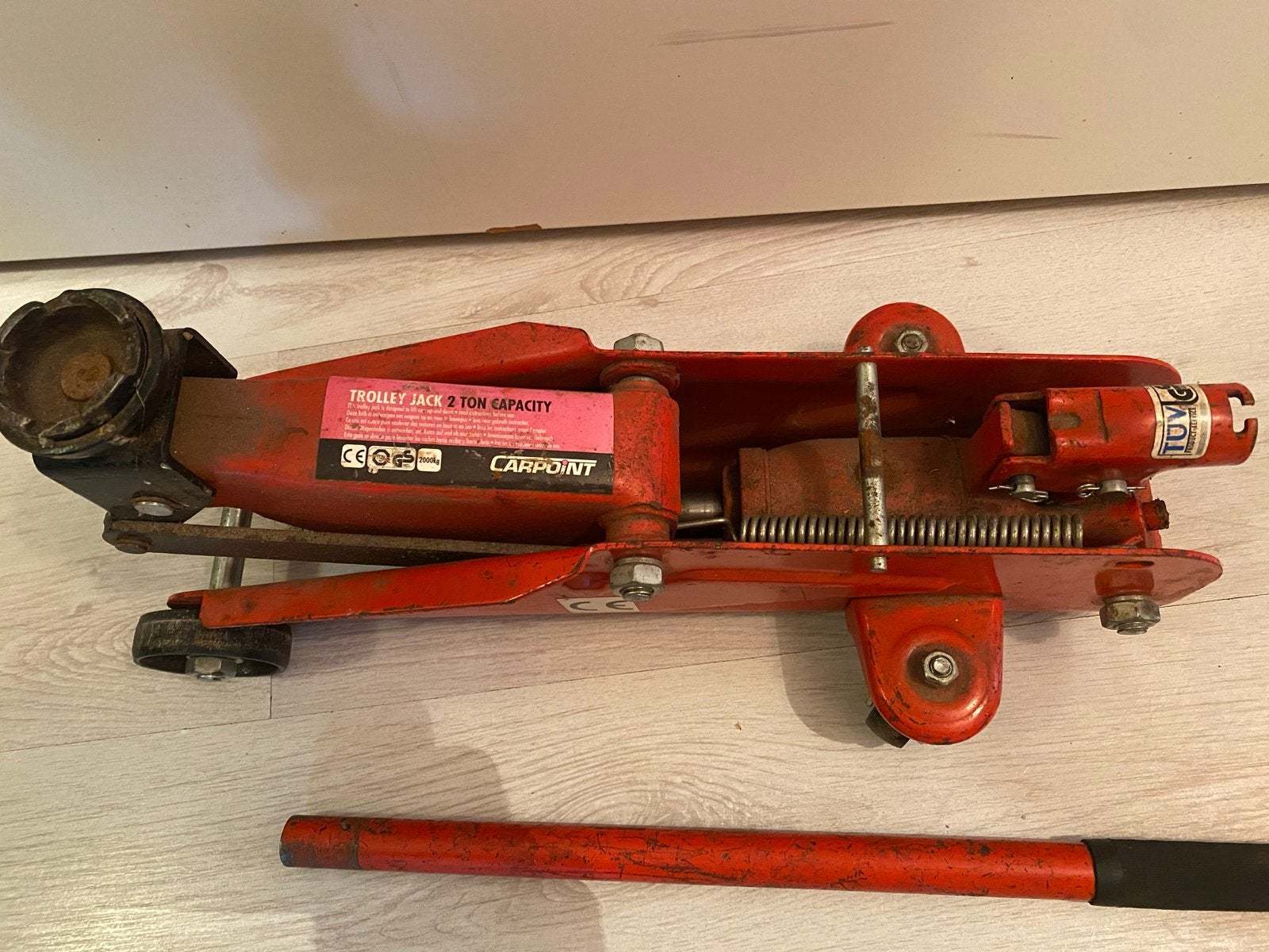 Carpoint Garagekrik 2 Ton - Gebruikt, Auto diversen, Ophalen of Verzenden, Gebruikt, Hydraulisch, Garagekrik