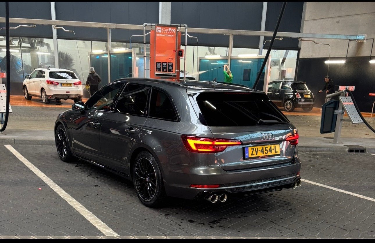 Audi A4 35 Tfsi 245pk S Tronic 2019 Grijs, 4 cilinders, 1984 cc, A4, Stationwagon