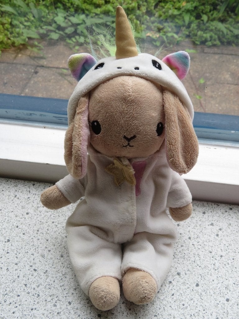 Konijn in unicornpakje unicorn van H&M meet ca 24 cm, Ophalen of Verzenden, Gebruikt, Konijn, Wasbaar