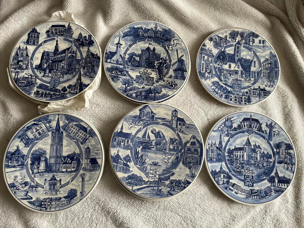 Delfs blauwe bordjes voor aan de muur, Antiek en Kunst, Ophalen of Verzenden