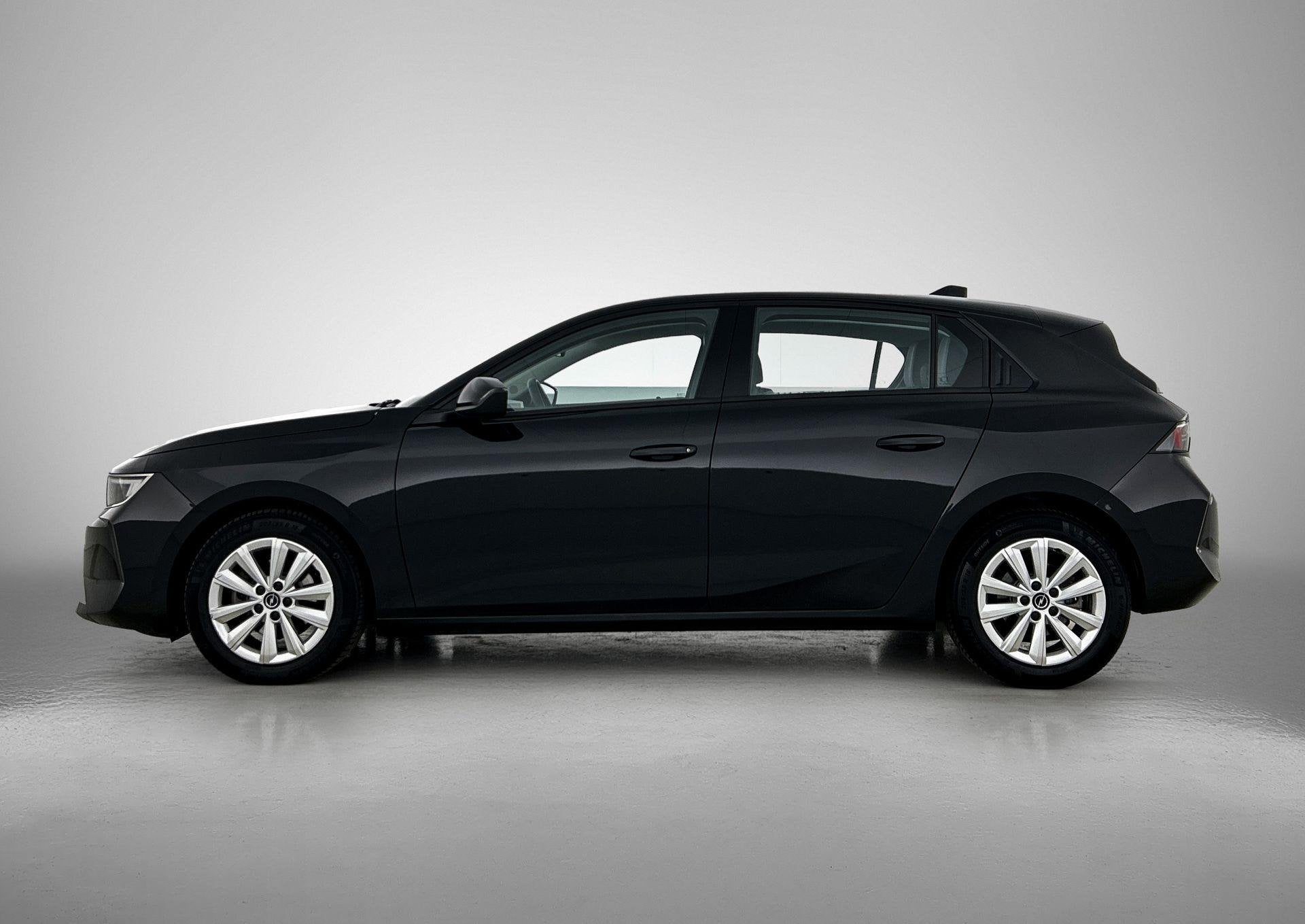 Opel Astra 1.2 Edition | Parkeersensoren voor en achter | Ca, Auto's, Opel, Voorwielaandrijving, 12 maanden, Stof, Euro 6