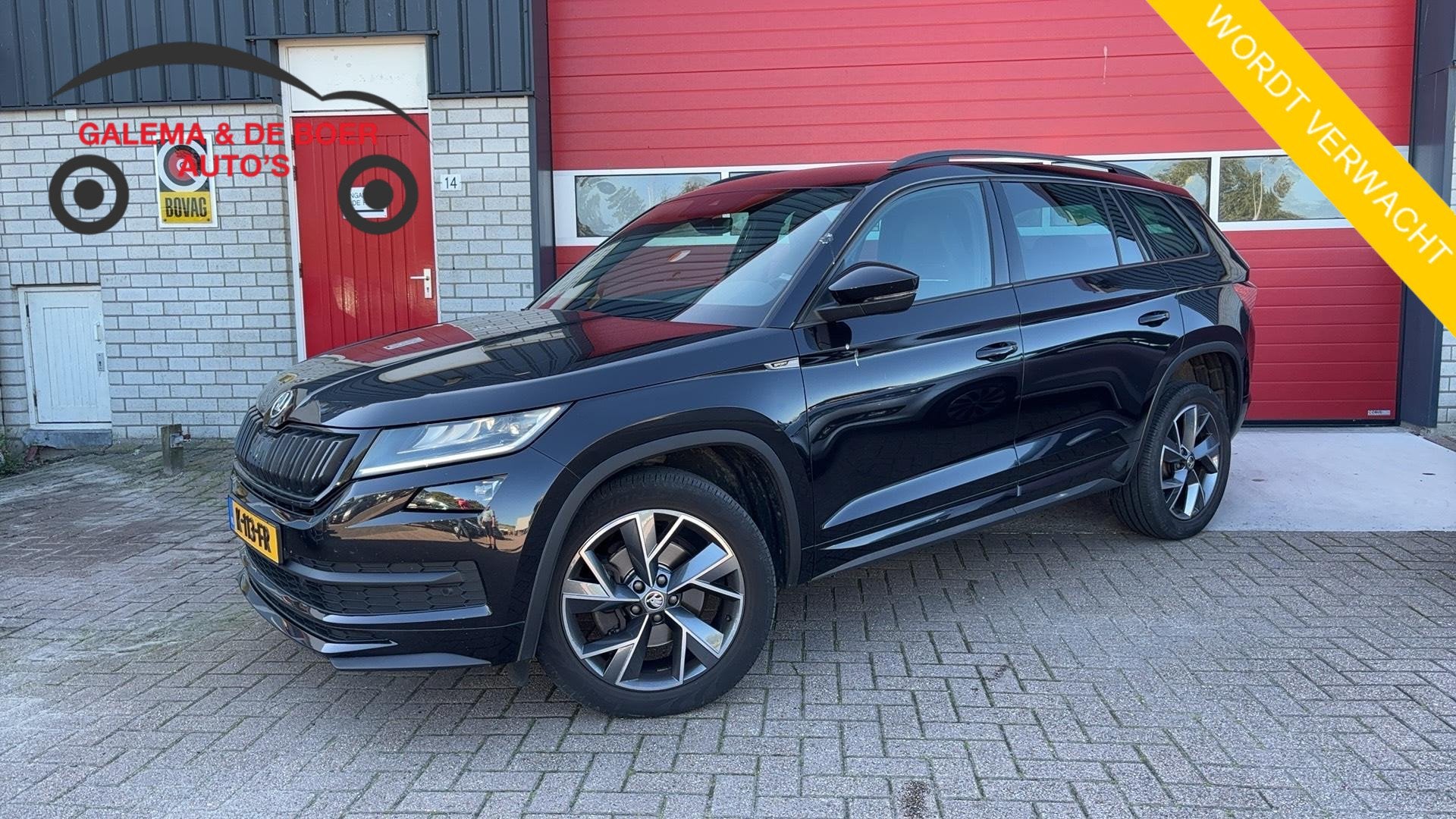Skoda Kodiaq 1.5 TSI Sportline Business 7p AUTOMAAT / CAMERA, Auto's, 4 cilinders, 150 pk, Zwart, Bedrijf