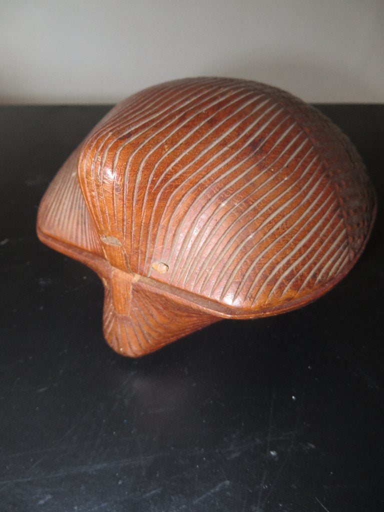 amsterdamse school kokkelschelp jaren 20, Houtsnijwerk, Minder dan 20 cm, Ophalen of Verzenden, Gemerkt