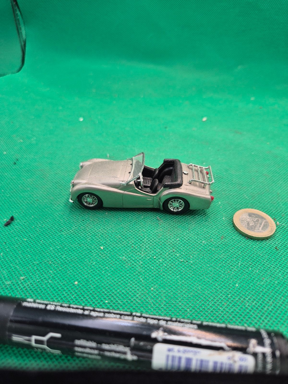 628 Triumph TR 1/43 Vitesse, Ophalen of Verzenden, Zo goed als nieuw, Auto, Overige merken
