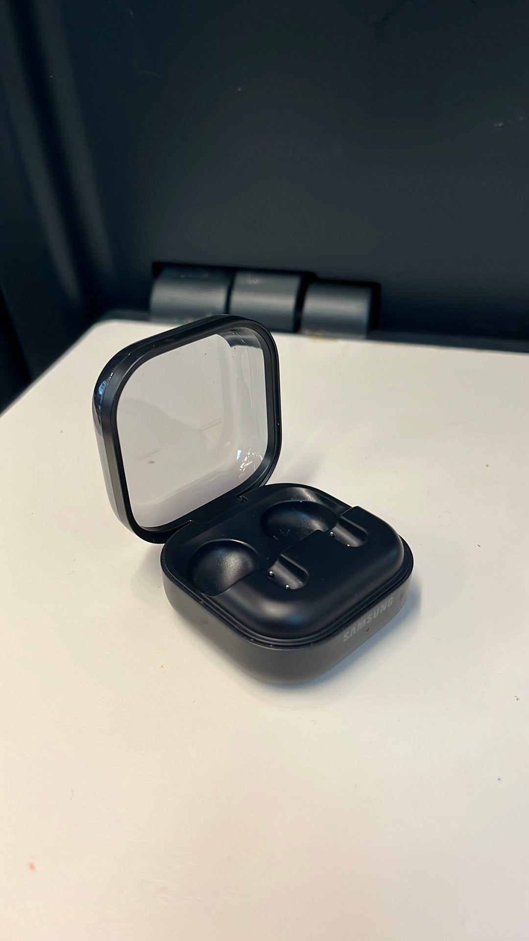 Oplaadcase voor Samsung Galaxy Buds 4, Audio, Tv en Foto, Ophalen, In-ear, Gebruikt, Draadloos