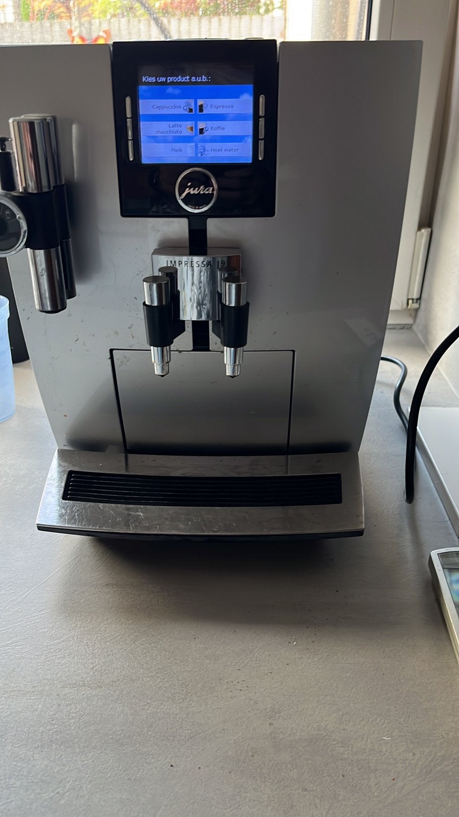 Jura impressa J9, Witgoed en Apparatuur, Koffiezetapparaten, Ophalen, Koffiemachine, Zo goed als nieuw, Afneembaar waterreservoir