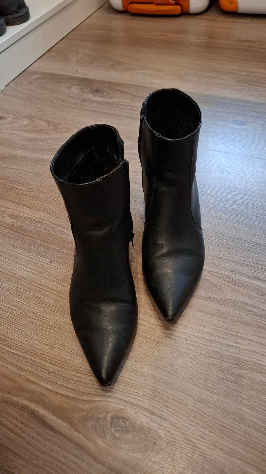 Verschillende Schoenen, Ophalen of Verzenden, Zo goed als nieuw, Overige kleuren, Sneakers of Gympen