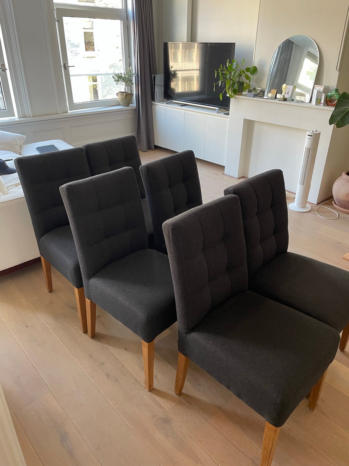 Set van 6 donkergrijze eetkamerstoelen, Huis en Inrichting, Stoelen, Ophalen, Gebruikt, Grijs, Vijf, Zes of meer stoelen