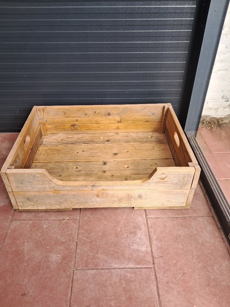 Hondenbed hout 107x72x33, Ophalen, Zo goed als nieuw, Overige