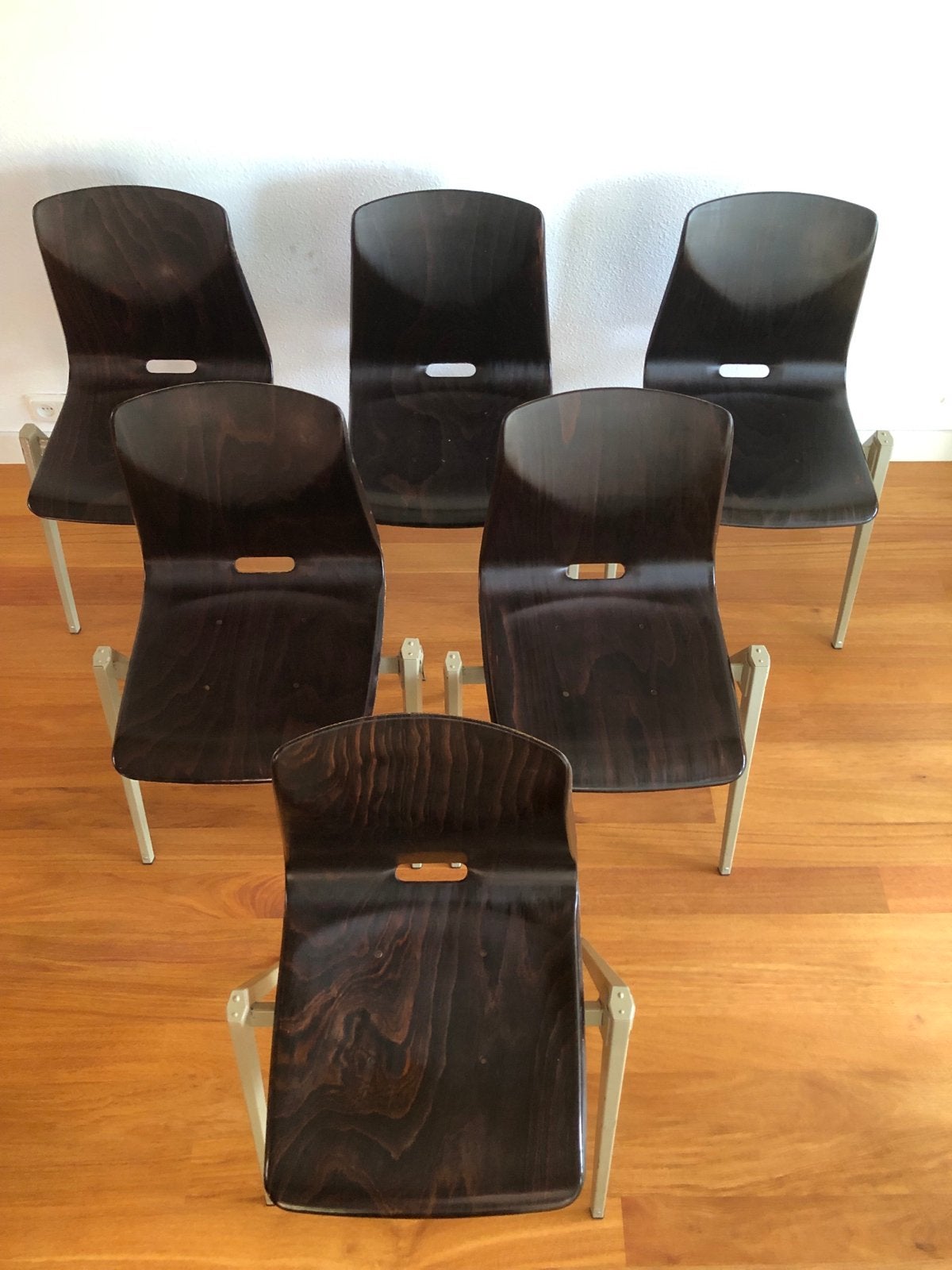 Galvanitas S22 stapelbare schoolstoelen - Vintage design, Huis en Inrichting, Stoelen, Ophalen, Gebruikt, Galvanitas, Bruin