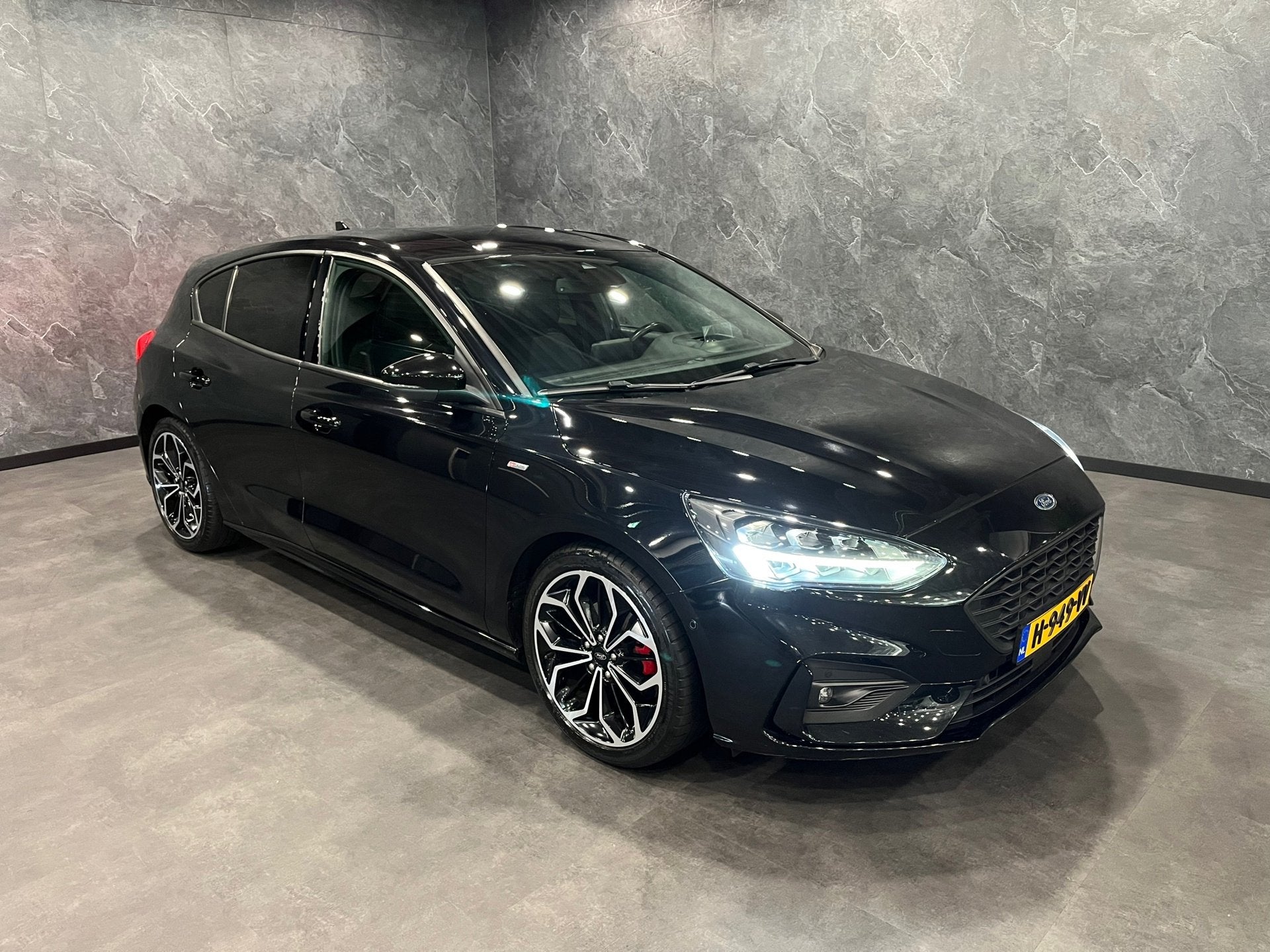 Ford Focus 1.5 EcoBlue ST Line Business AUTOMAAT NAP, Auto's, Ford, Dealer onderhouden, Gebruikt, 4 cilinders, Automatische klimaatregeling