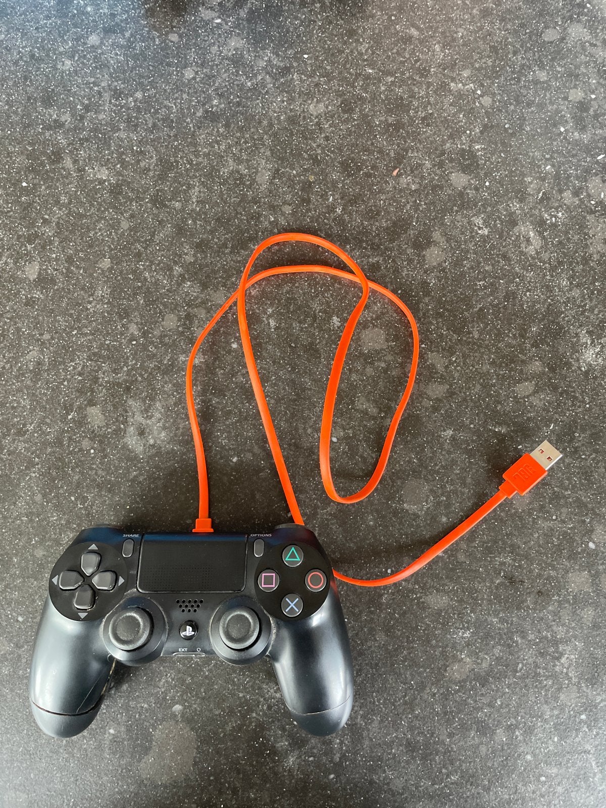 PlayStation 4 controller met oranje kabel, Ophalen, Gebruikt, Controller, PlayStation 4
