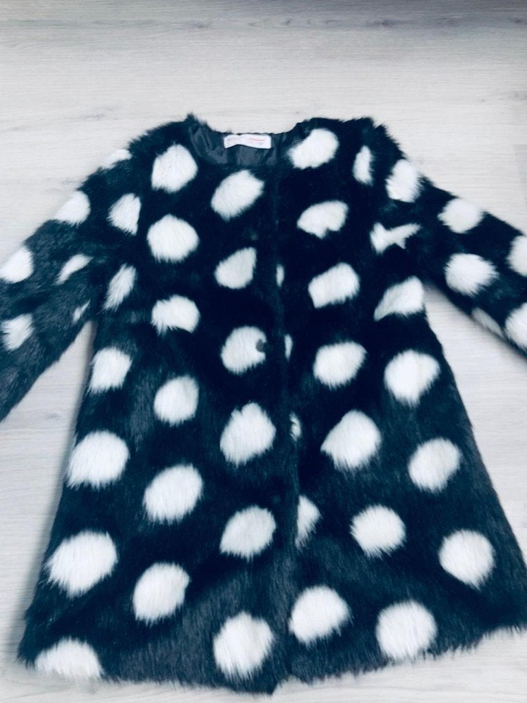 Meisjes FAUX FUR jas maat 122–128 (7–8 jaar) zwart‑wit, Ophalen of Verzenden, Zo goed als nieuw, Meisje, Jas